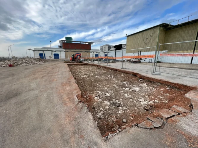 Porti commerciali di Manfredonia: scavo di sbancamento nel piazzale portuale