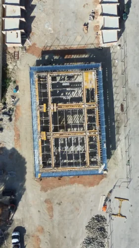 Porti commerciali di Manfredonia: vista dall'alto delle armature della platea di fondazione